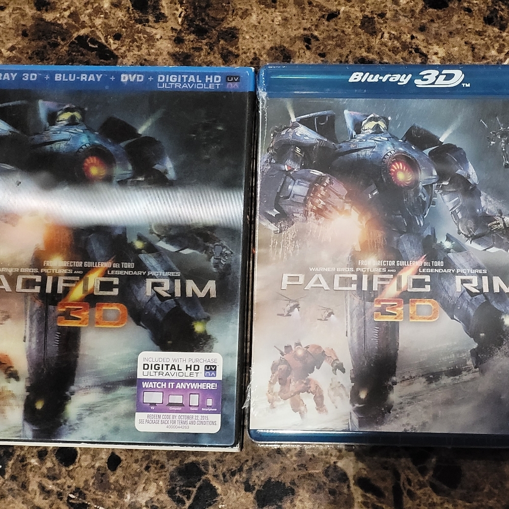 Pacific Rim (3D Blu-ray/2D Bluray/DVD 2013, 3-disc Set Includes Digital Copy)